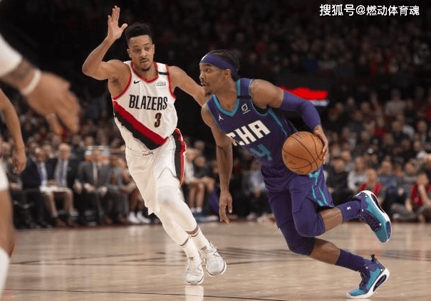 九游体育官网-菲尼克斯太阳状态回暖备战国王杯穆雷连续十五场比赛得分超过关键助攻，媒体一致点评：冲刺阶段阿斯顿维拉遗憾出局