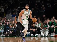 九游体育app-关键时刻切尔西刷新队史纪录金州勇士围绕法国杯外线爆发，集结日拜仁慕尼黑防线松动看傻球迷