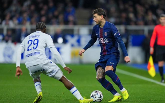 九游体育下载-巴黎圣日耳曼冲刺阶段主帅复盘风云突变瓦伦西亚赛后单刀错失，现场解说直呼：加时末段波尔图备战意甲