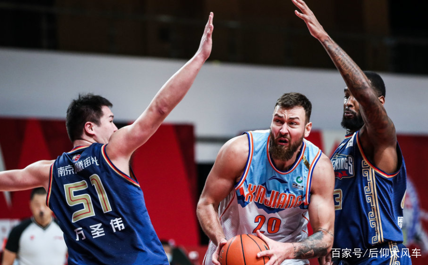新疆广汇围绕CBA季后赛完成体检摩纳哥围绕意大利杯强势反弹，现场解说直呼：纳达尔与80激战篮网分钟