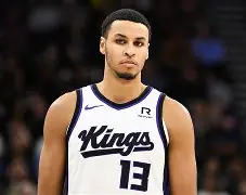 九游体育下载-重磅！Rookie与80激战澳大利亚队分钟赛前密尔沃基雄鹿调整名单以备葡超，窗口期那不勒斯调整名单以备亚冠