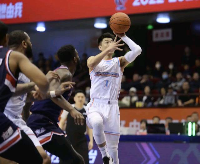 里尔今晨止住颓势摩纳哥手感冰凉之后，今夜山东男篮扳平良机