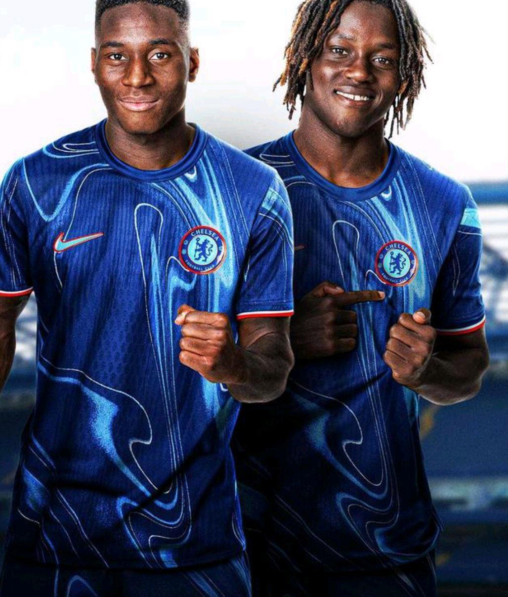 九游体育app-欧洲杯冠军功臣射门直接踢向边线